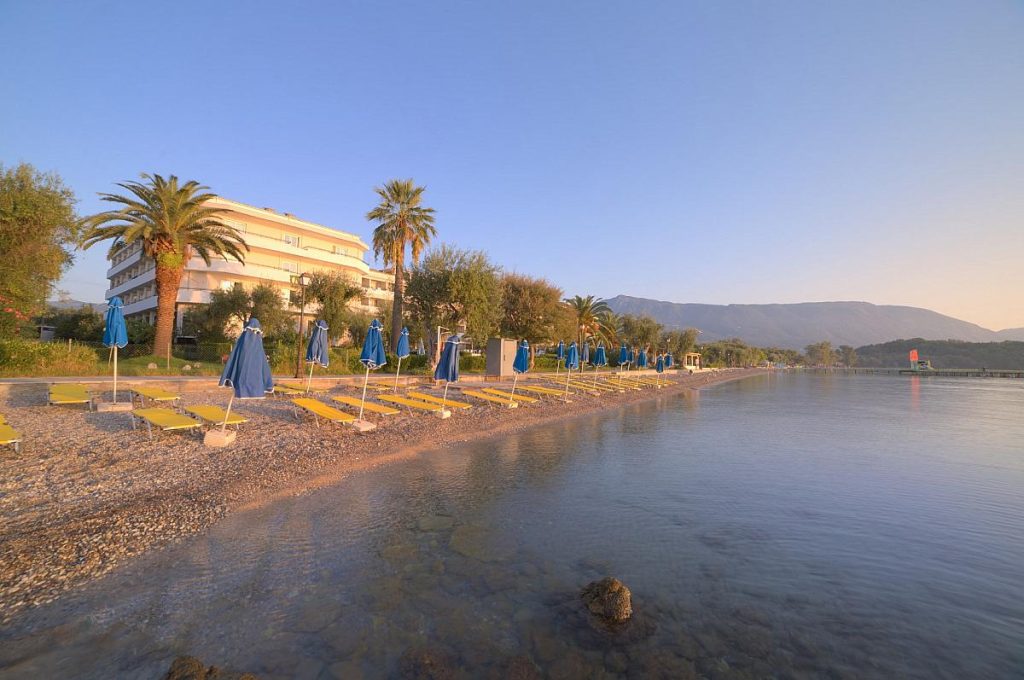 ELEA BEACH HOTEL 4* - Image 2